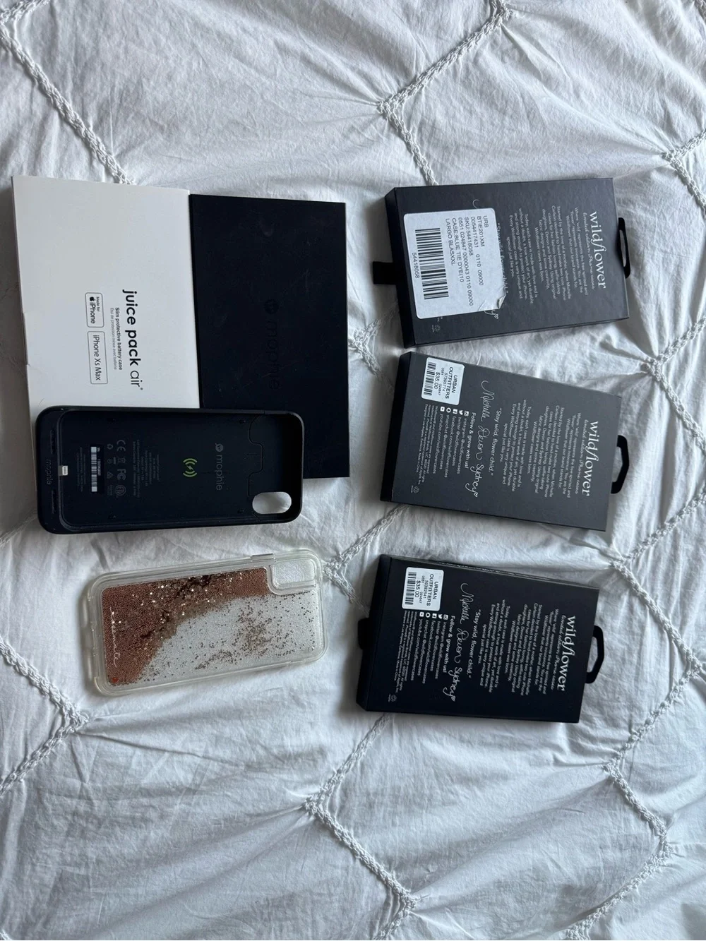 Wildflower, Mophie, and Casemate iPhone Xs Max Cases